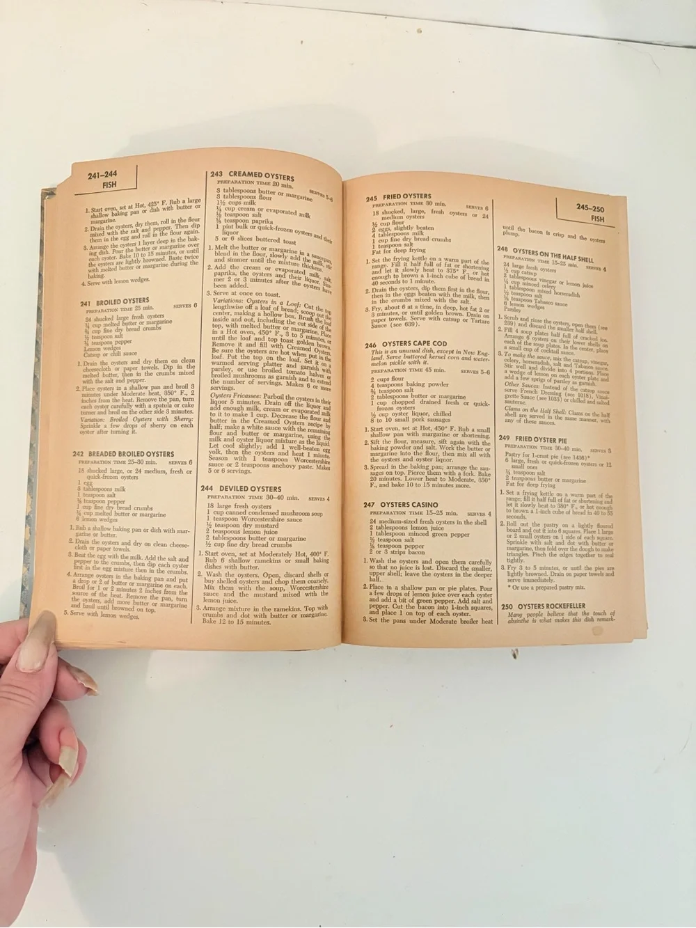 Vintage 1955 The American Everyday Cookbook by Agnes Murphy Hardcover